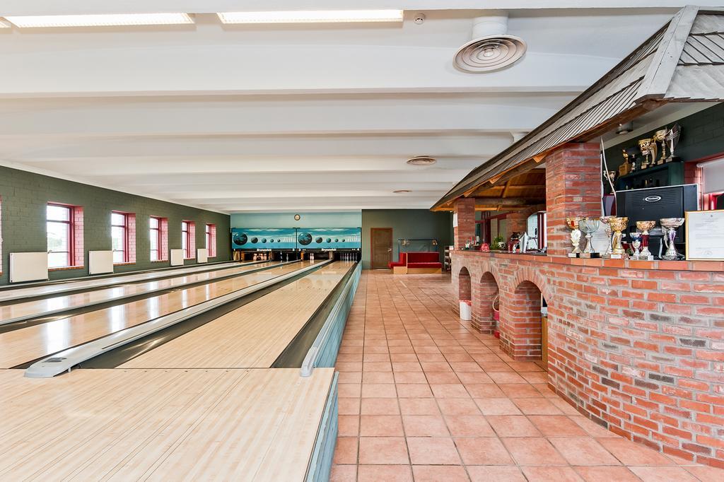 Veskisilla Hotel Türi Zewnętrze zdjęcie