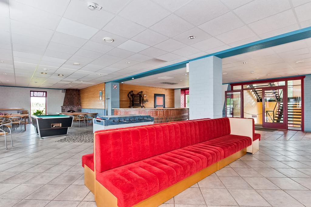Veskisilla Hotel Türi Zewnętrze zdjęcie